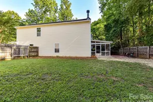 7144 Sycamore Grove Ct, Charlotte, NC 28227 - Photo 38