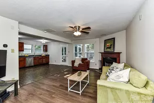7144 Sycamore Grove Ct, Charlotte, NC 28227 - Photo 8