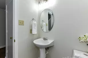 7144 Sycamore Grove Ct, Charlotte, NC 28227 - Photo 16