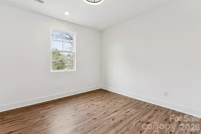 426 E 19th Street, Charlotte, NC 28206 - Photo 22