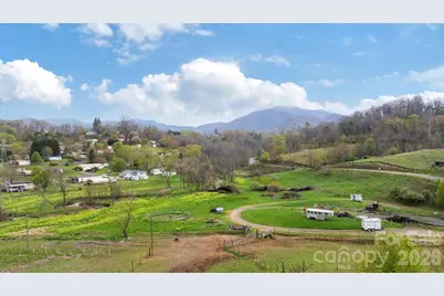 618 Beaverdam Street, Canton, NC 28716 - Photo 14