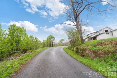 618 Beaverdam Street, Canton, NC 28716 - Photo 6