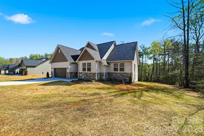 2422 Kimberly Avenue, Morganton, NC 28655 - Photo 6