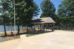 125 Maple St, New London, NC 28127 - Photo 20