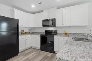 155 Trailwood Ct, Salisbury, NC 28146 - Photo 4