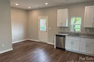 504 N Broad St, Gastonia, NC 28054 - Photo 4