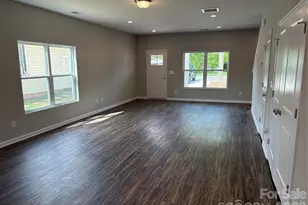 504 N Broad St, Gastonia, NC 28054 - Photo 6