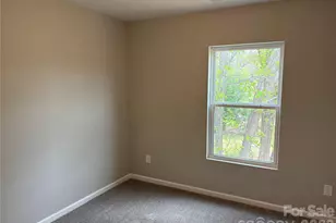 504 N Broad St, Gastonia, NC 28054 - Photo 16