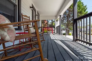 208 Hough St, Monroe, NC 28112 - Photo 4