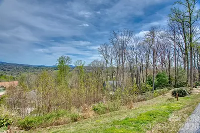 81 Curtain Bluff, Hendersonville, NC 28791 - Photo 14
