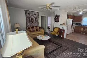 510 Phillips St, Fairmont, NC 28340 - Photo 8