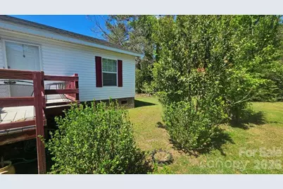 510 Phillips Street, Fairmont, NC 28340 - Photo 6