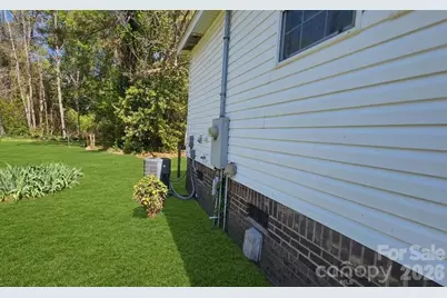 510 Phillips Street, Fairmont, NC 28340 - Photo 4