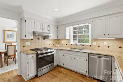 6427 Summerlin Place, Charlotte, NC 28226 - Photo 16