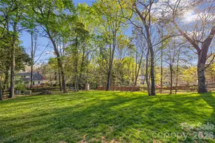 5431 Camilla Dr, Charlotte, NC 28226 - Photo 32