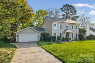 5431 Camilla Dr, Charlotte, NC 28226 - Photo 2