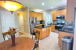 9310 Autumn Applause Dr, Charlotte, NC 28277 - Photo 12