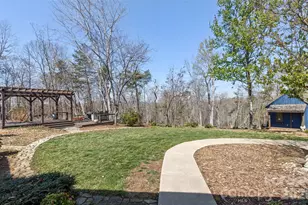 378 Collinsville Rd, Columbus, NC 28722 - Photo 36