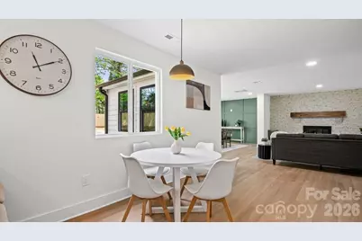 7234 Rollingridge Drive, Charlotte, NC 28211 - Photo 10