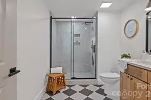 7234 Rollingridge Dr, Charlotte, NC 28211 - Photo 26