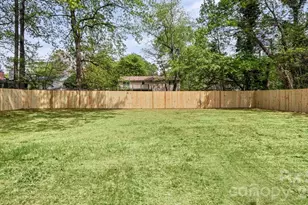 7234 Rollingridge Dr, Charlotte, NC 28211 - Photo 30