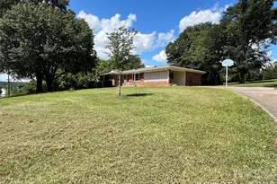 649 Pine Street Ext, Forest City, NC 28043 - Photo 6