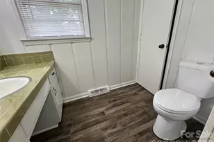 649 Pine Street Ext, Forest City, NC 28043 - Photo 24