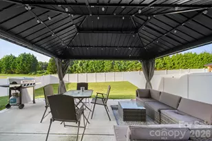 2130 Eastway Dr, Dallas, NC 28034 - Photo 34