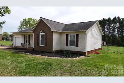 2929 Charles Court, Lincolnton, NC 28092 - Photo 2