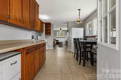 194 Carolina Avenue, Brevard, NC 28712 - Photo 14