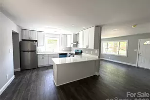 1200 Weststone Dr, Charlotte, NC 28208 - Photo 8