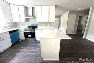 1200 Weststone Dr, Charlotte, NC 28208 - Photo 10