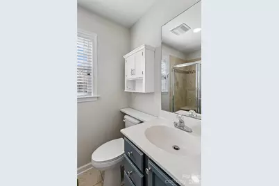 124 E Iowa Avenue, Bessemer City, NC 28016 - Photo 14