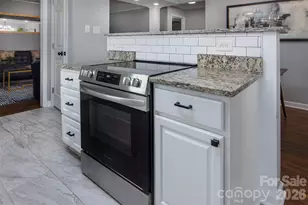 3429 Byrnes St, Charlotte, NC 28205 - Photo 6
