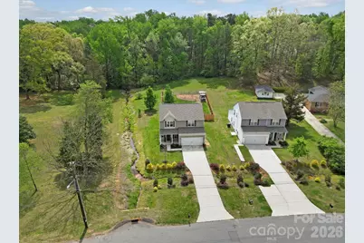 12120 Plover Drive, Charlotte, NC 28269 - Photo 2