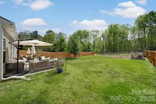 12120 Plover Dr, Charlotte, NC 28269 - Photo 38