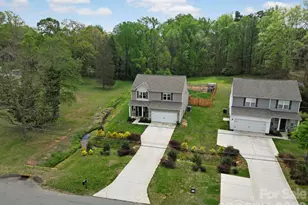 12120 Plover Dr, Charlotte, NC 28269 - Photo 6