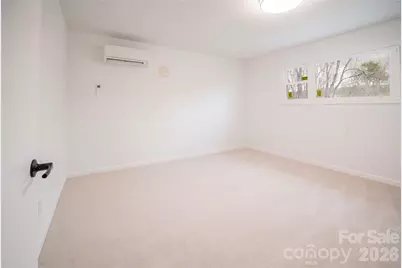 106 Shelly Drive, Hendersonville, NC 28792 - Photo 36