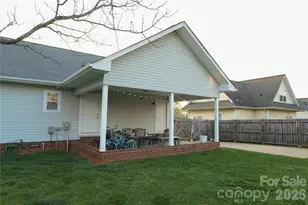 713 Willie Beatty Ct, Statesville, NC 28677 - Photo 8