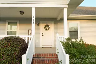 713 Willie Beatty Ct, Statesville, NC 28677 - Photo 4