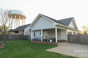 713 Willie Beatty Ct, Statesville, NC 28677 - Photo 8