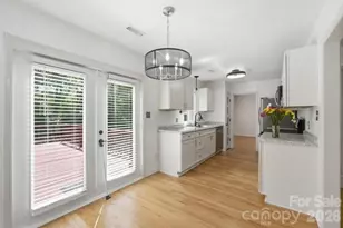 2501 Olde Whitehall Rd, Charlotte, NC 28273 - Photo 8