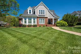 1242 Lochshire Ln, Gastonia, NC 28054 - Photo 2