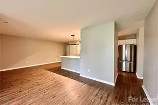 10240 Rose Meadow Ln, Charlotte, NC 28277 - Photo 12