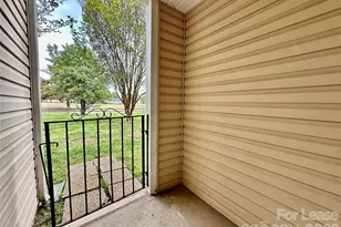 10240 Rose Meadow Ln, Charlotte, NC 28277 - Photo 24