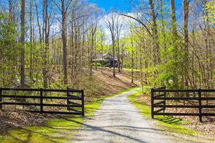 5615 Lavon Ave, Catawba, NC 28609 - Photo 2
