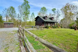 1142 Clearwater Pkwy, Rutherfordton, NC 28139 - Photo 2