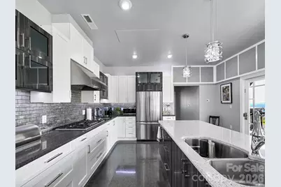 161 Birchwood Drive, Hendersonville, NC 28739 - Photo 18