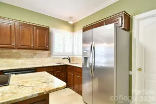 7201 Leharne Dr, Charlotte, NC 28270 - Photo 10