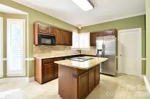 7201 Leharne Dr, Charlotte, NC 28270 - Photo 8